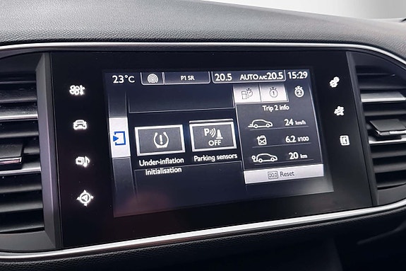 Peugeot 308 SW 8 of 9