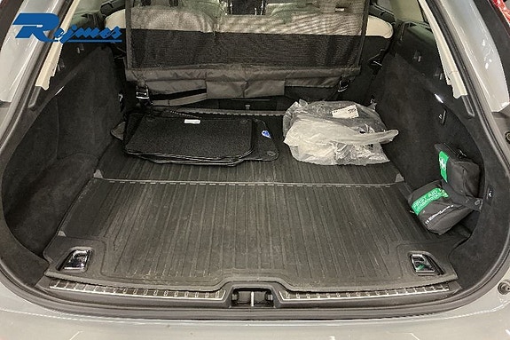 Volvo V90 13 of 18