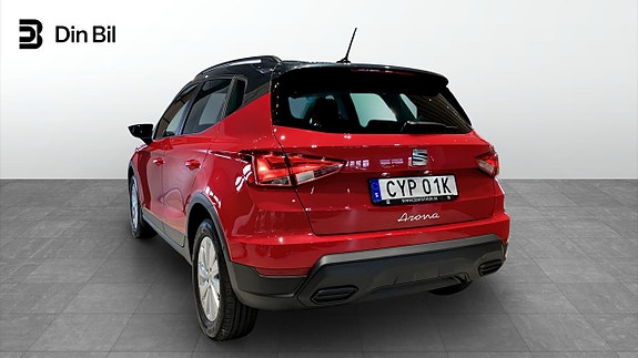 Seat Arona 3 of 12