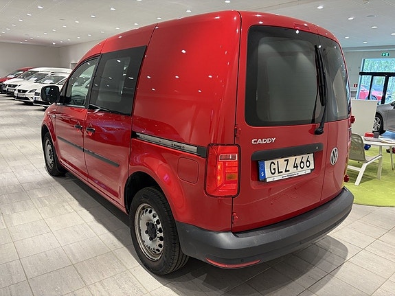 Volkswagen Caddy 4 of 11