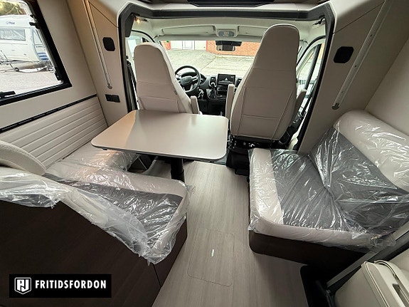 Adria MATRIX SUPREME 670 SL 7 of 16