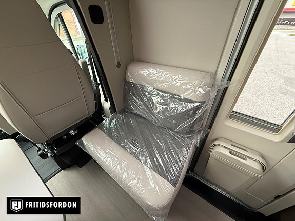 Adria MATRIX SUPREME 670 SL 15 of 16