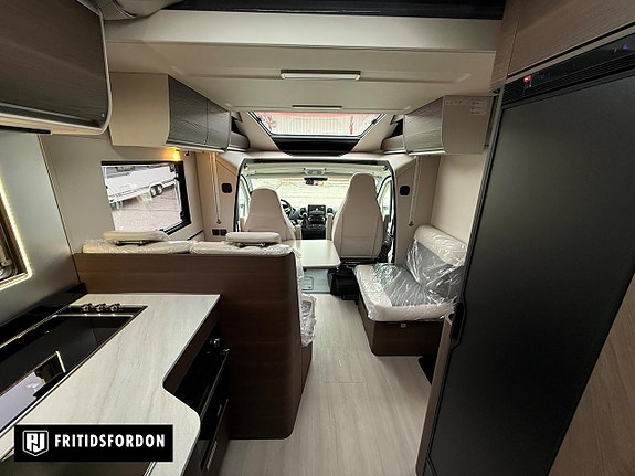 Adria MATRIX SUPREME 670 SL 14 of 16
