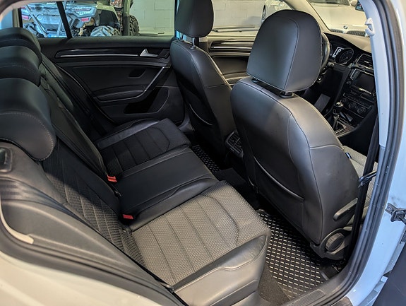 Volkswagen Golf I 8 of 10
