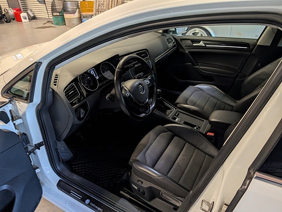 Volkswagen Golf I 5 of 10