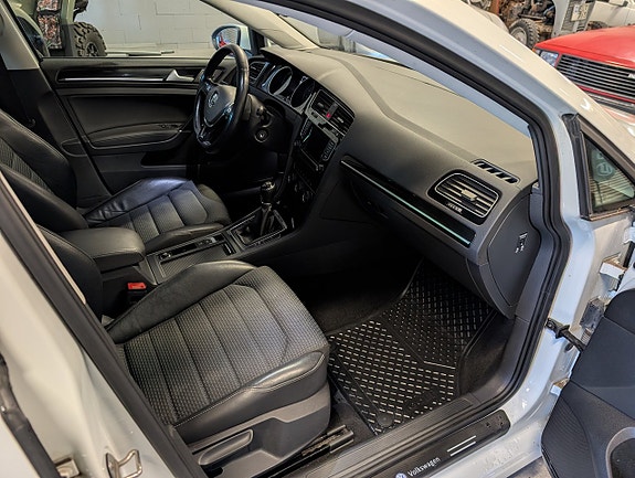Volkswagen Golf I 7 of 10