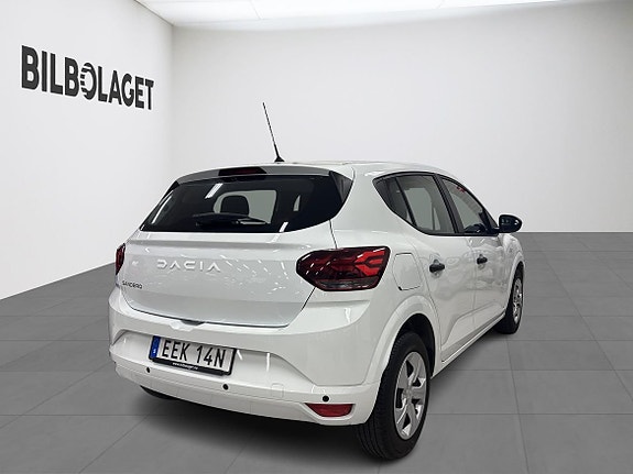 Dacia Sandero 4 of 11