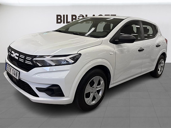 Dacia Sandero 2 of 11