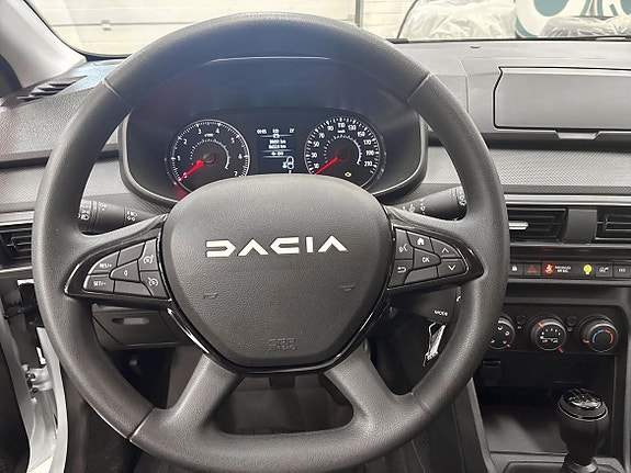 Dacia Sandero 9 of 11