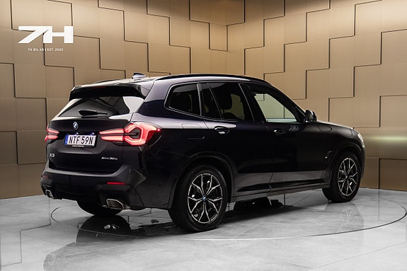 BMW X3 5 of 21