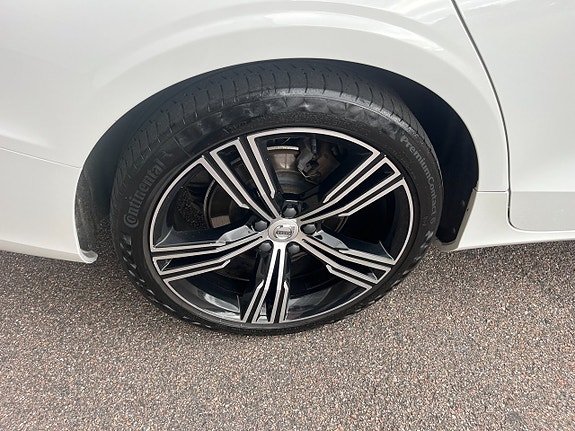 Volvo S60 20 of 20