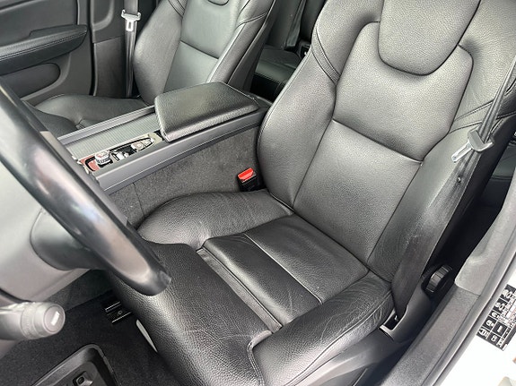 Volvo S60 13 of 20