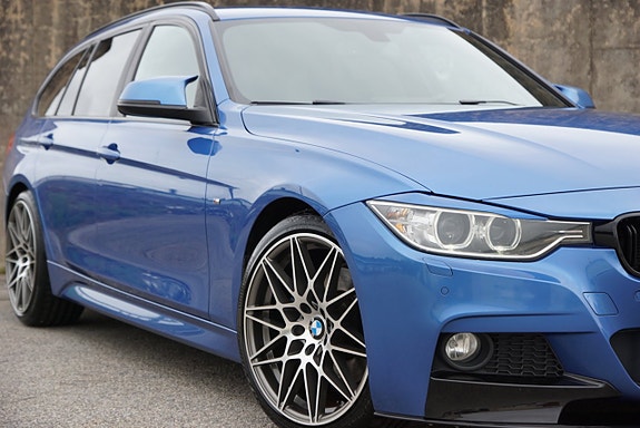 BMW 330d 2 of 23