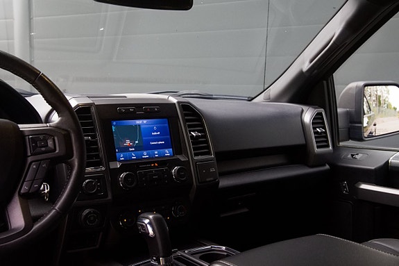 Ford F-150 11 of 16