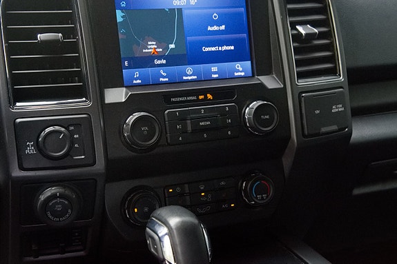 Ford F-150 13 of 16