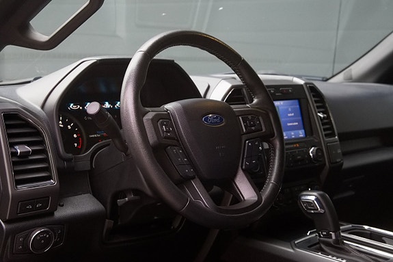 Ford F-150 10 of 16