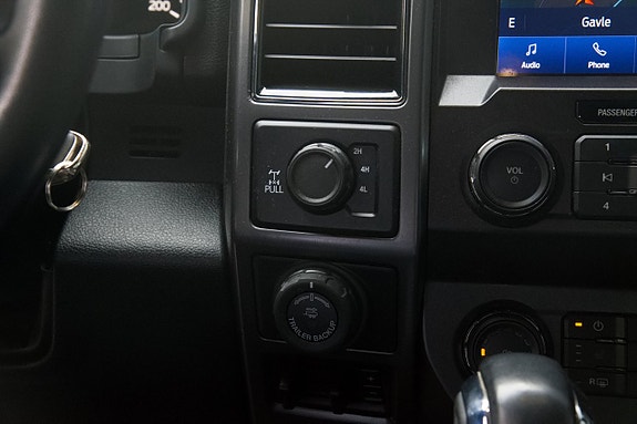 Ford F-150 14 of 16