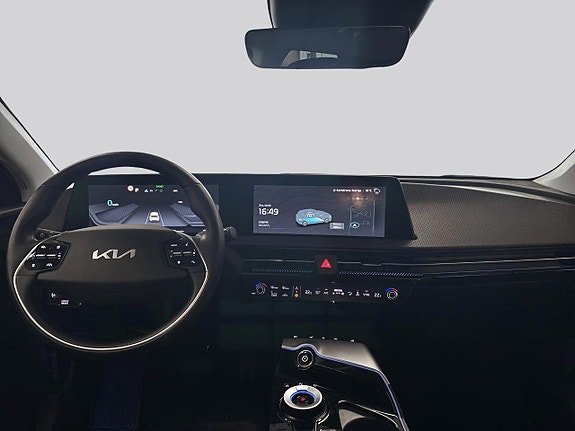 Kia EV6 10 of 14