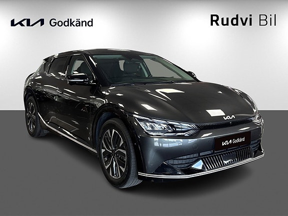 Kia EV6 3 of 14