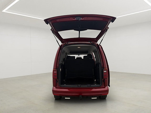 Volkswagen Caddy Maxi 12 of 30