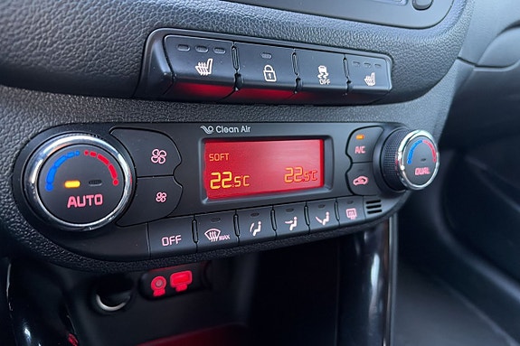 Kia Ceed 19 of 23