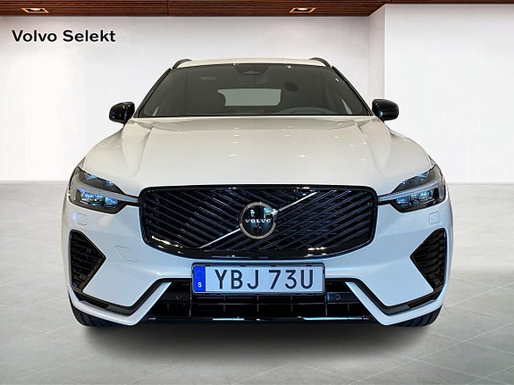 Volvo XC60 8 of 14