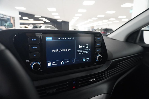 Hyundai i20 8 of 16