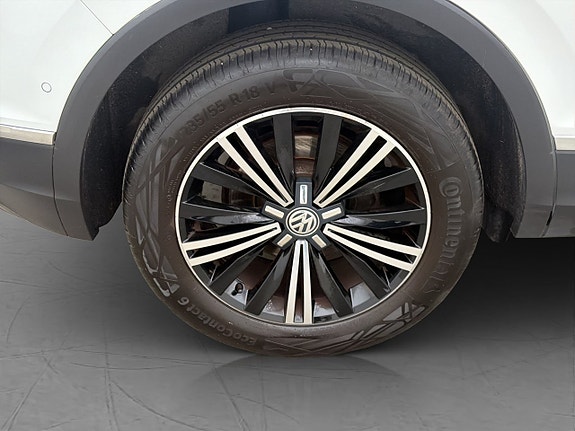 Volkswagen Tiguan 27 of 28