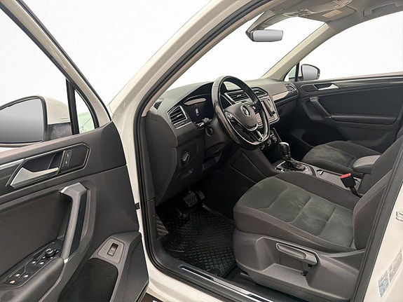 Volkswagen Tiguan 15 of 28