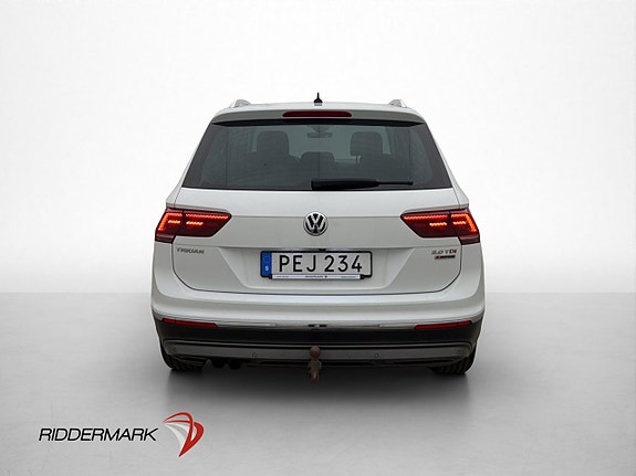 Volkswagen Tiguan 5 of 28