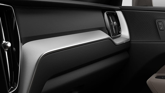 Volvo XC60 5 of 8