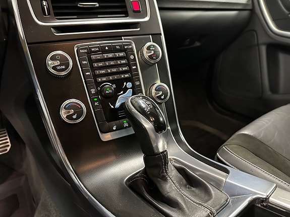 Volvo V60 13 of 18