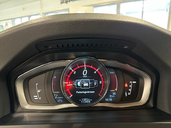 Volvo V60 18 of 18