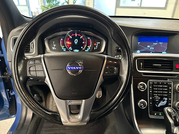 Volvo V60 12 of 18