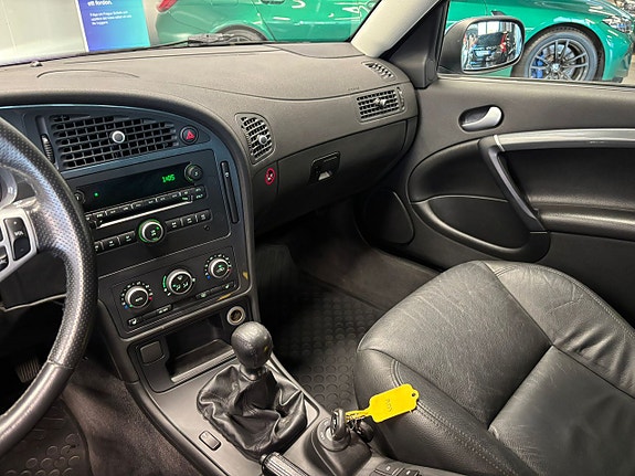 Saab 9-5 20 of 26