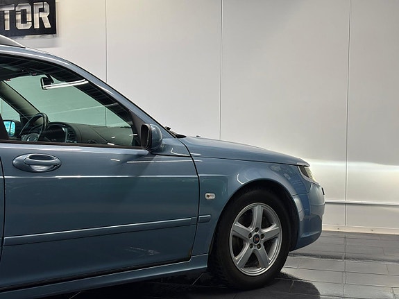 Saab 9-5 11 of 26