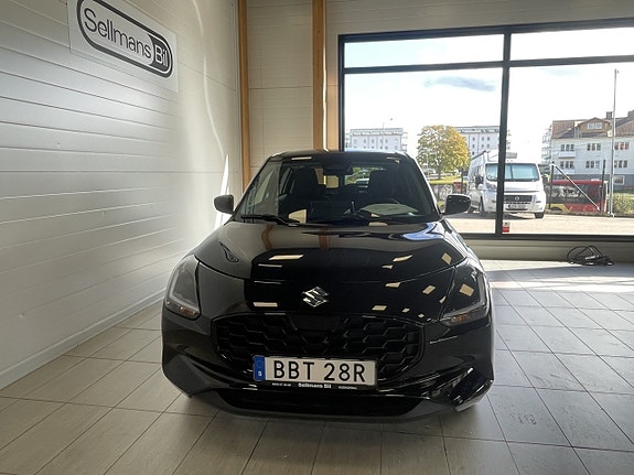 Suzuki Swift 2 of 16