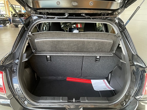 Suzuki Swift 7 of 16