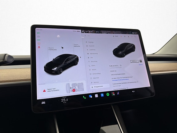 Tesla Model 3 25 of 30