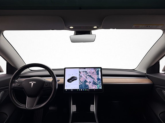 Tesla Model 3 17 of 30