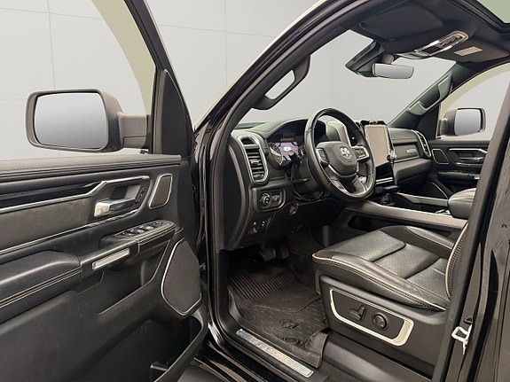Dodge RAM 1500 12 of 30