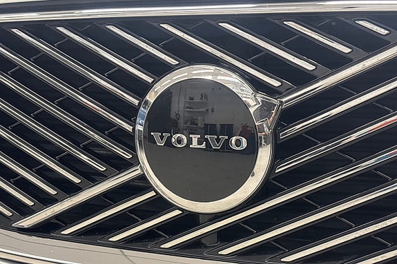 Volvo XC60 21 of 22
