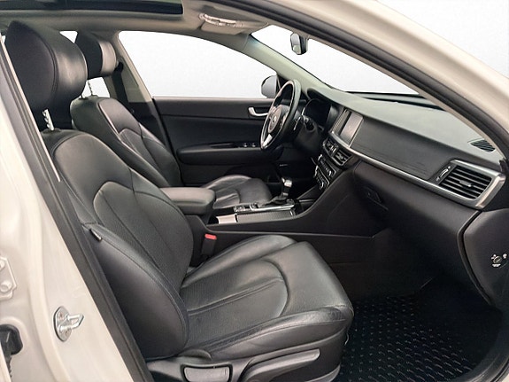 Kia Optima 9 of 30
