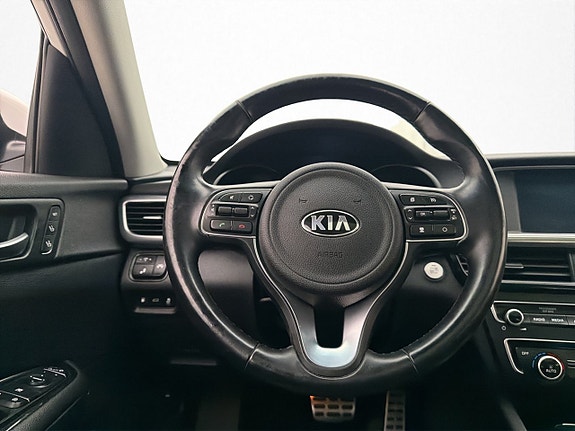 Kia Optima 11 of 30