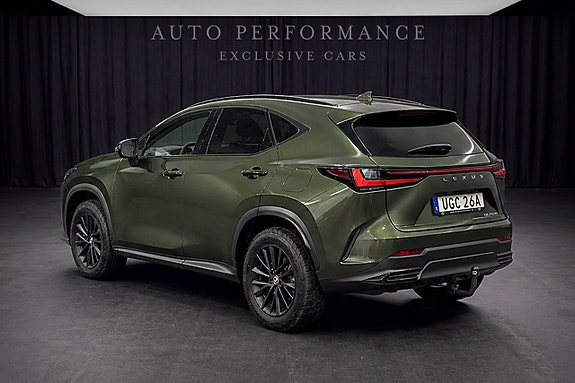 Lexus NX450h 3 of 11