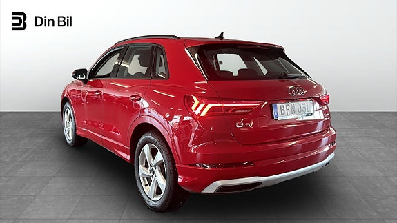 Audi Q3 5 of 29