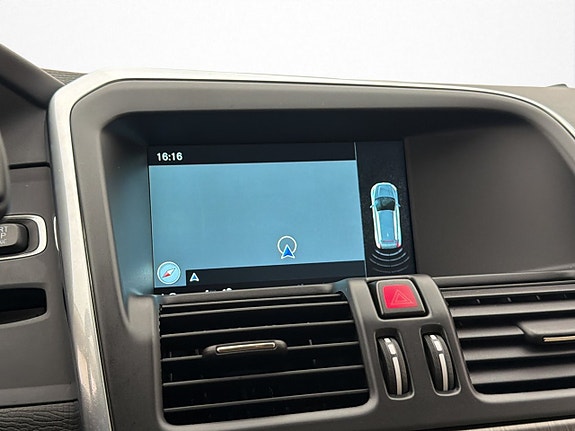 Volvo XC60 19 of 30