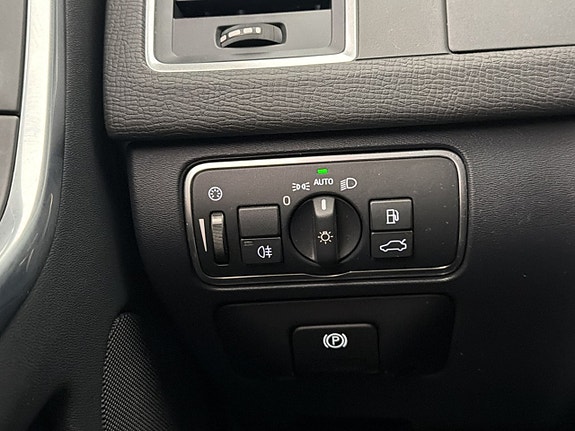Volvo XC60 30 of 30