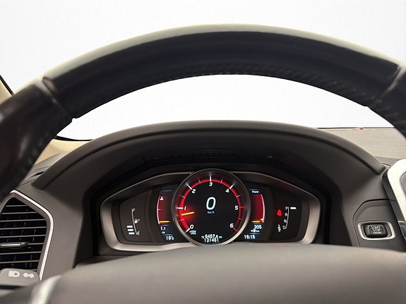 Volvo XC60 16 of 30