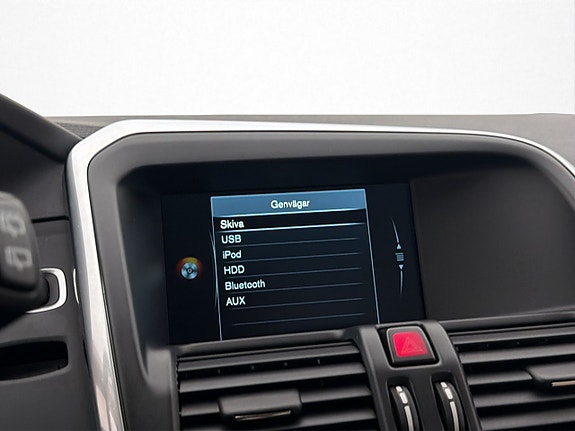 Volvo XC60 20 of 30